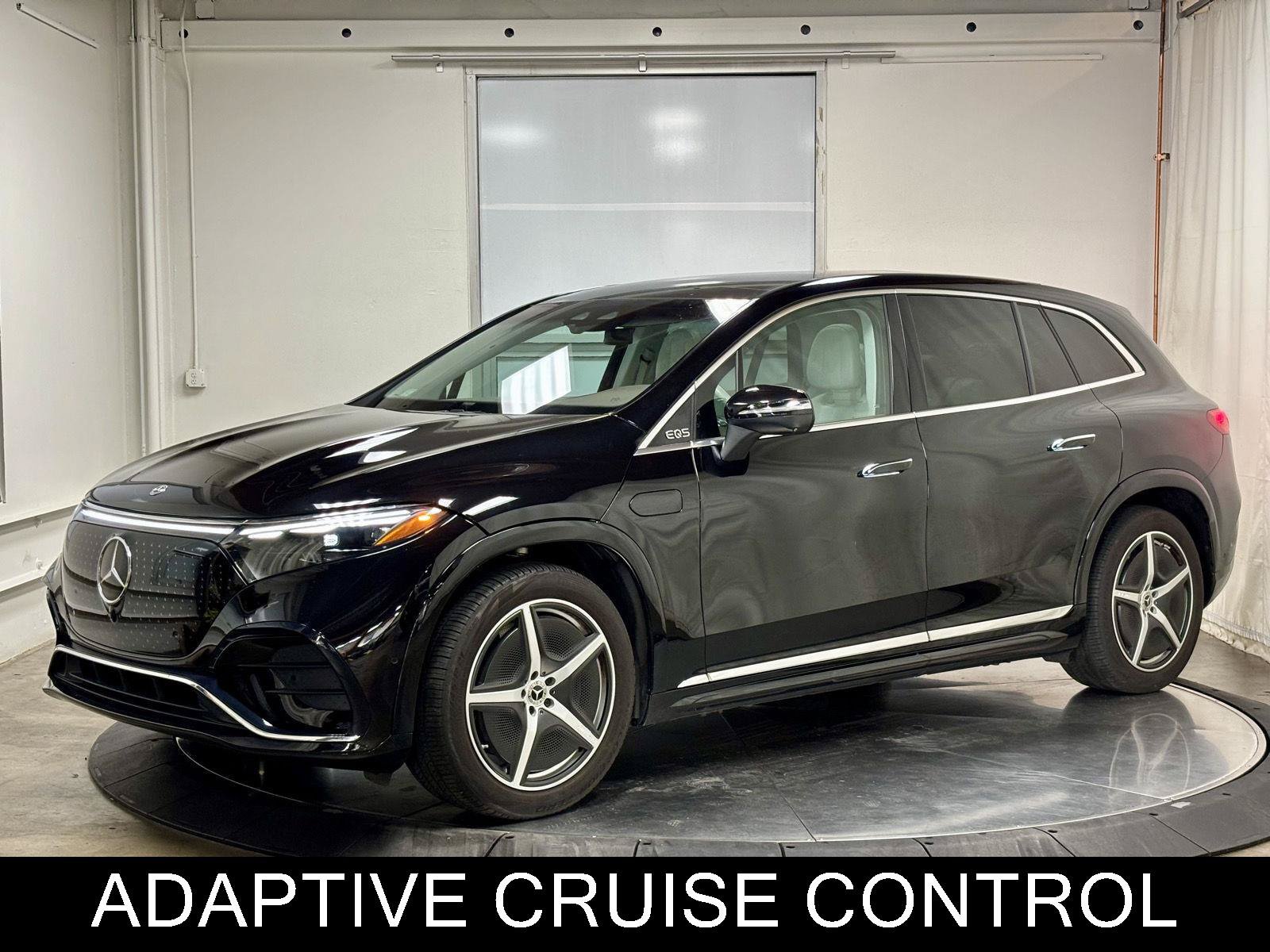 Used 2023 Mercedes-Benz EQS 580 4MATIC SUV image 4
