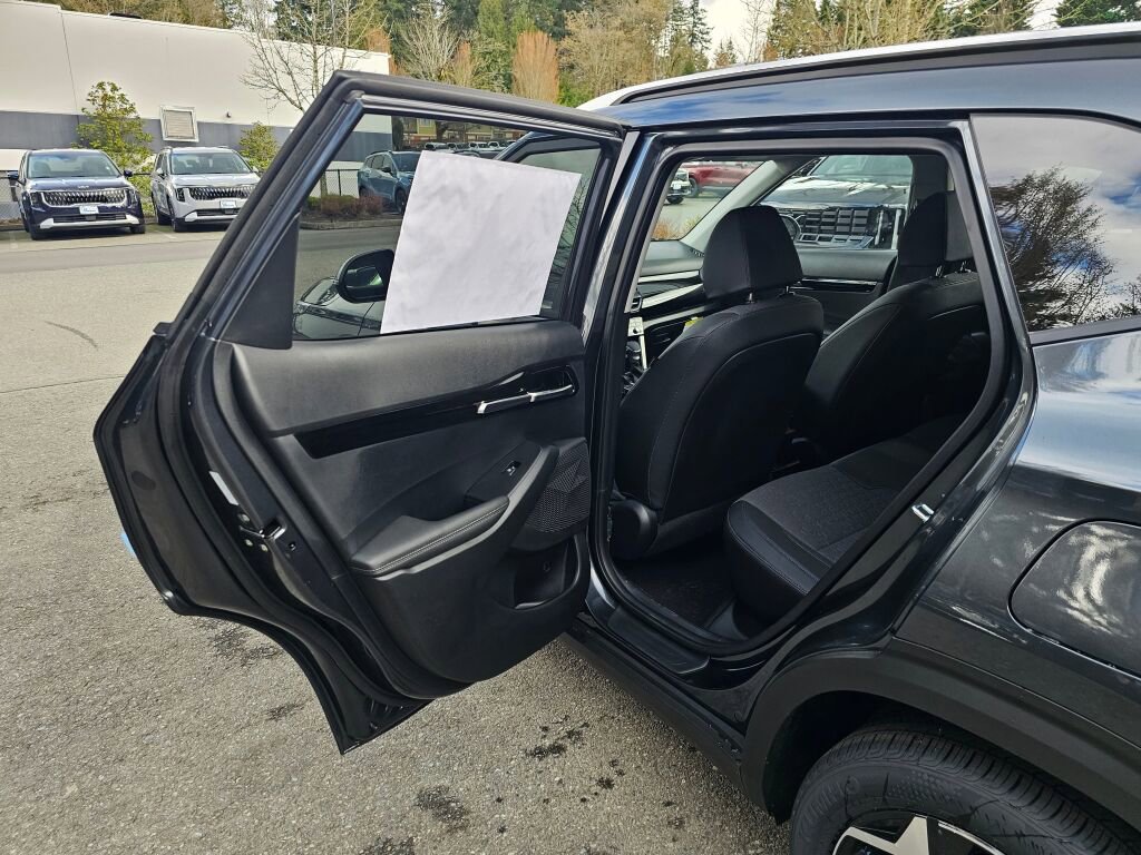 New 2026 Kia Seltos S AWD/4WD image 20