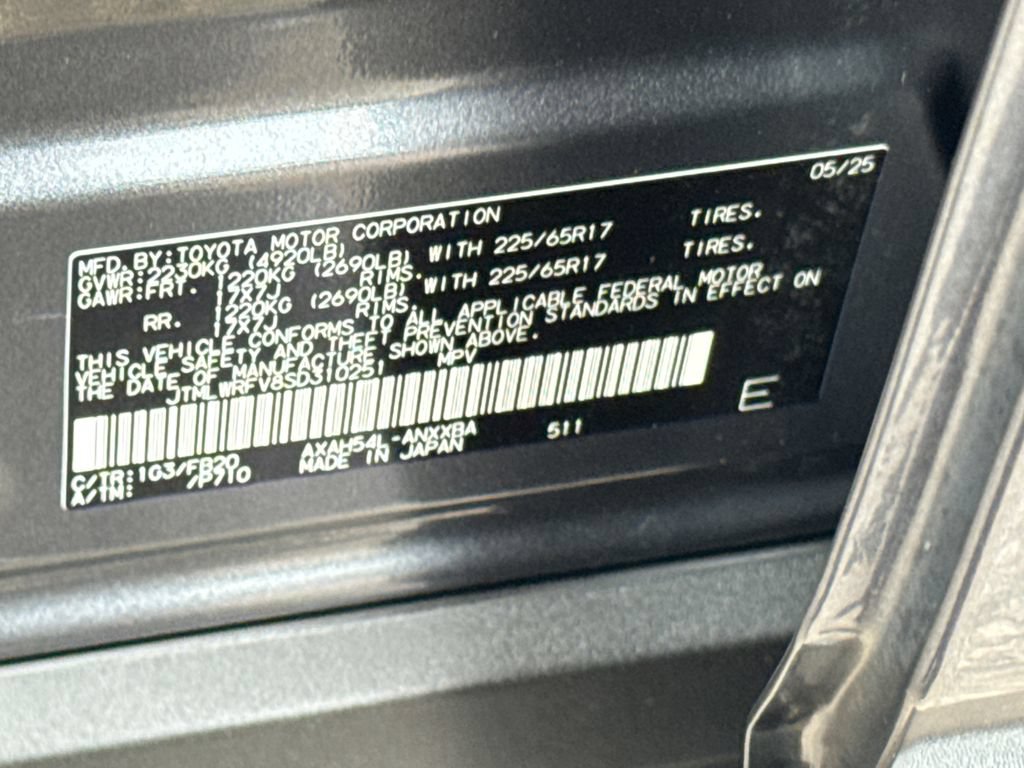 Used 2025 Toyota RAV4 LE AWD/4WD image 47