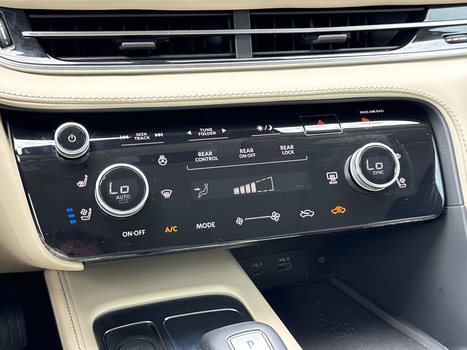 Used 2023 INFINITI QX60 Luxe w/ Cargo Package FWD image 31