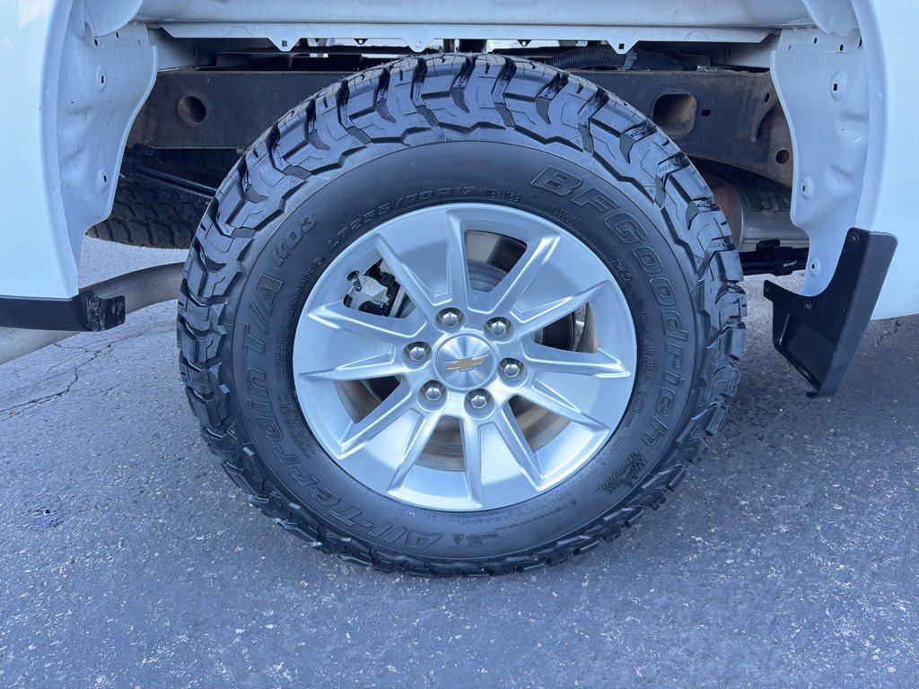 Used 2025 Chevrolet Silverado 1500 LT image 9