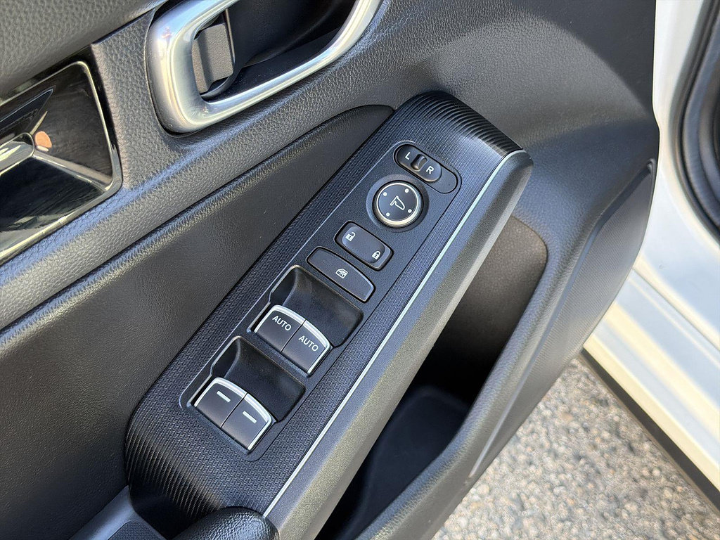Used 2024 Honda Civic Sport Touring image 21