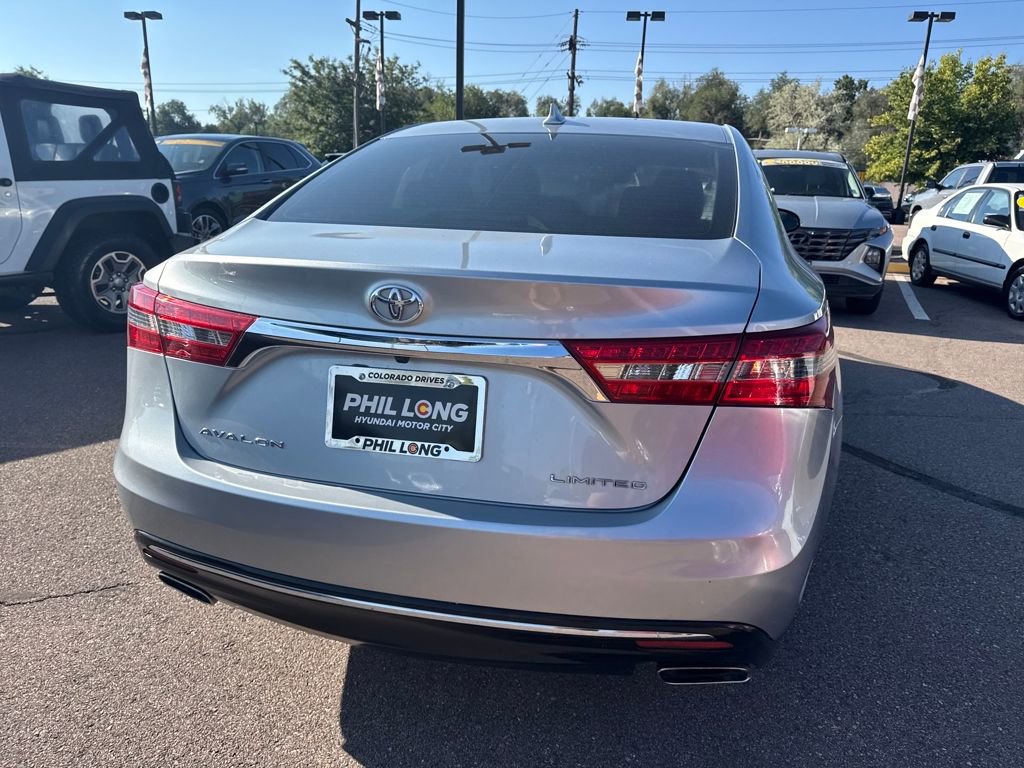 Used 2018 Toyota Avalon Limited w/ All Weather Liner Package image 11