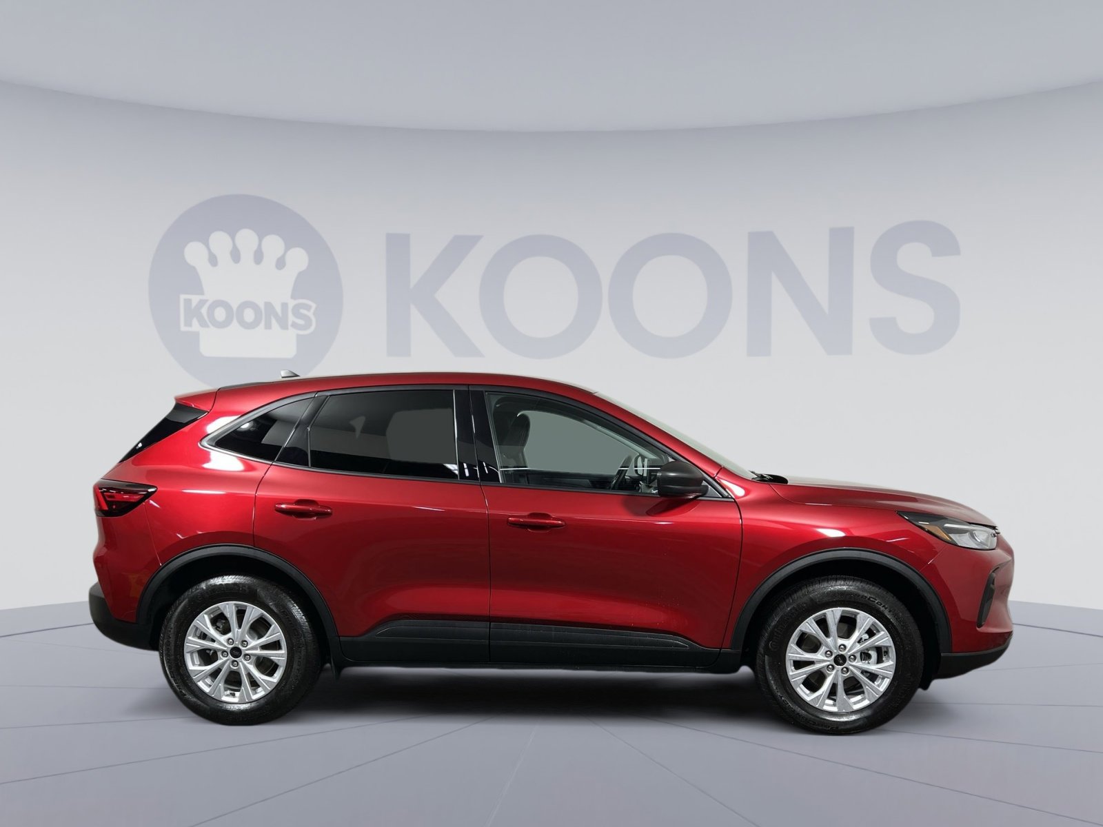 Used 2025 Ford Escape Active w/ Cold Weather Package image 8