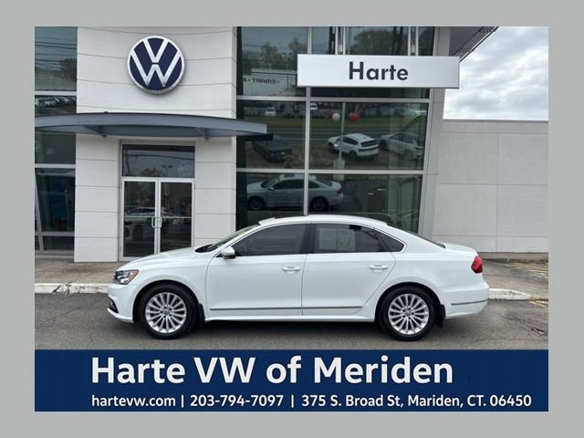 Used 2017 Volkswagen Passat 1.8T SE
