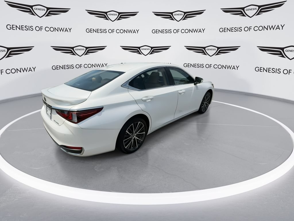 Used 2025 Lexus ES 300h w/ Premium Package FWD image 8