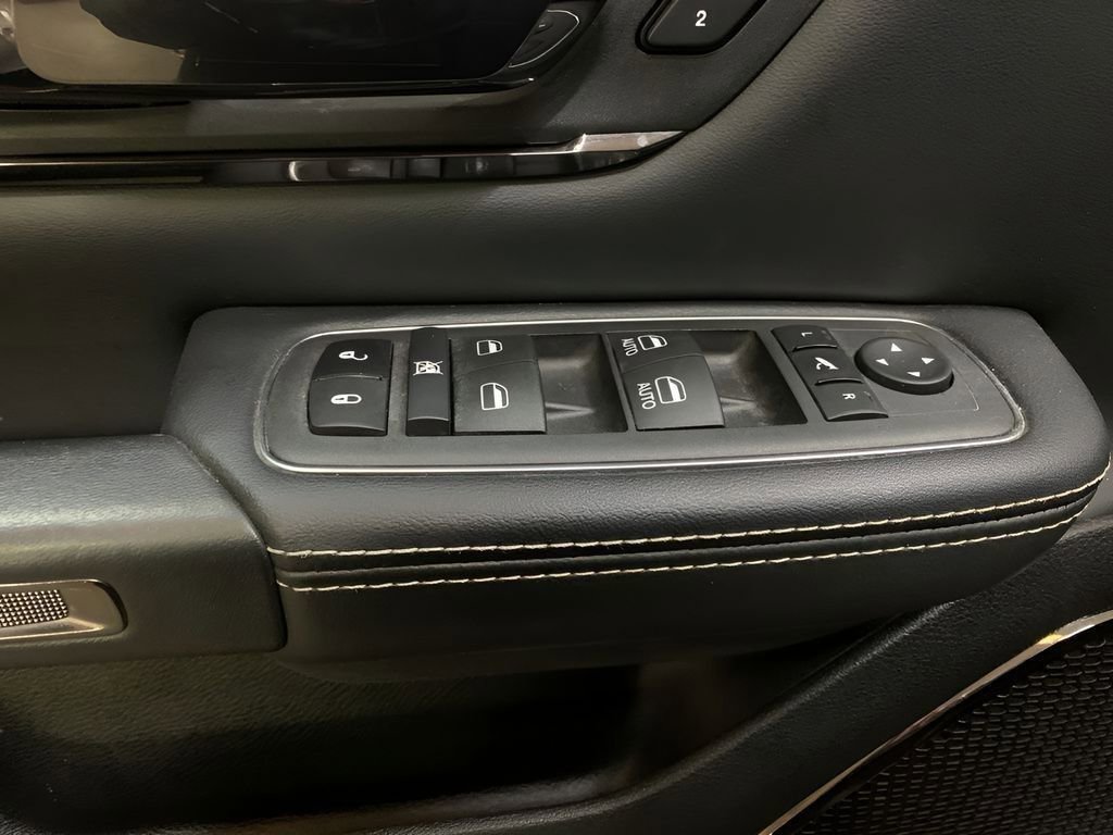 Used 2024 RAM 1500 Limited image 14