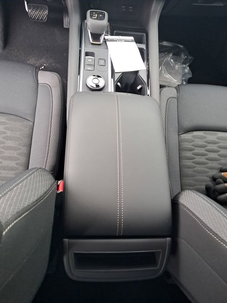 New 2026 Nissan Pathfinder SV image 27