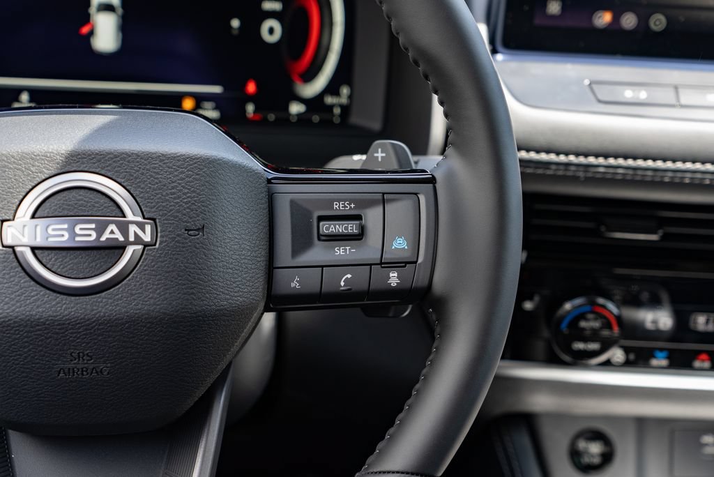 New 2026 Nissan Rogue Platinum AWD/4WD image 15