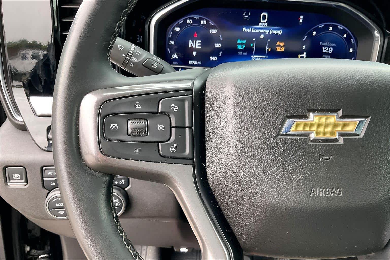 Used 2024 Chevrolet Silverado 2500 High Country w/ Technology Package AWD/4WD image 22