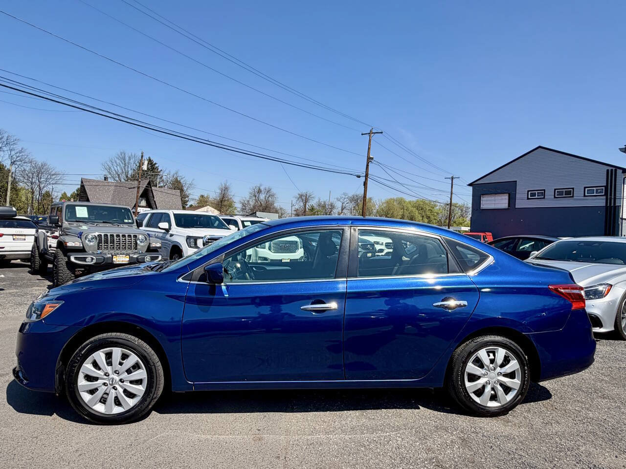 Used 2018 Nissan Sentra S FWD image 3