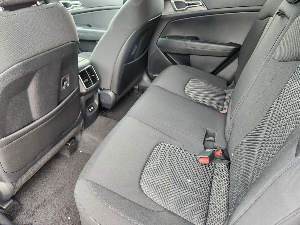 New 2026 Kia Sportage S image 10