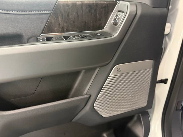 New 2026 Ford F350 4x4 Crew Cab Super Duty image 13