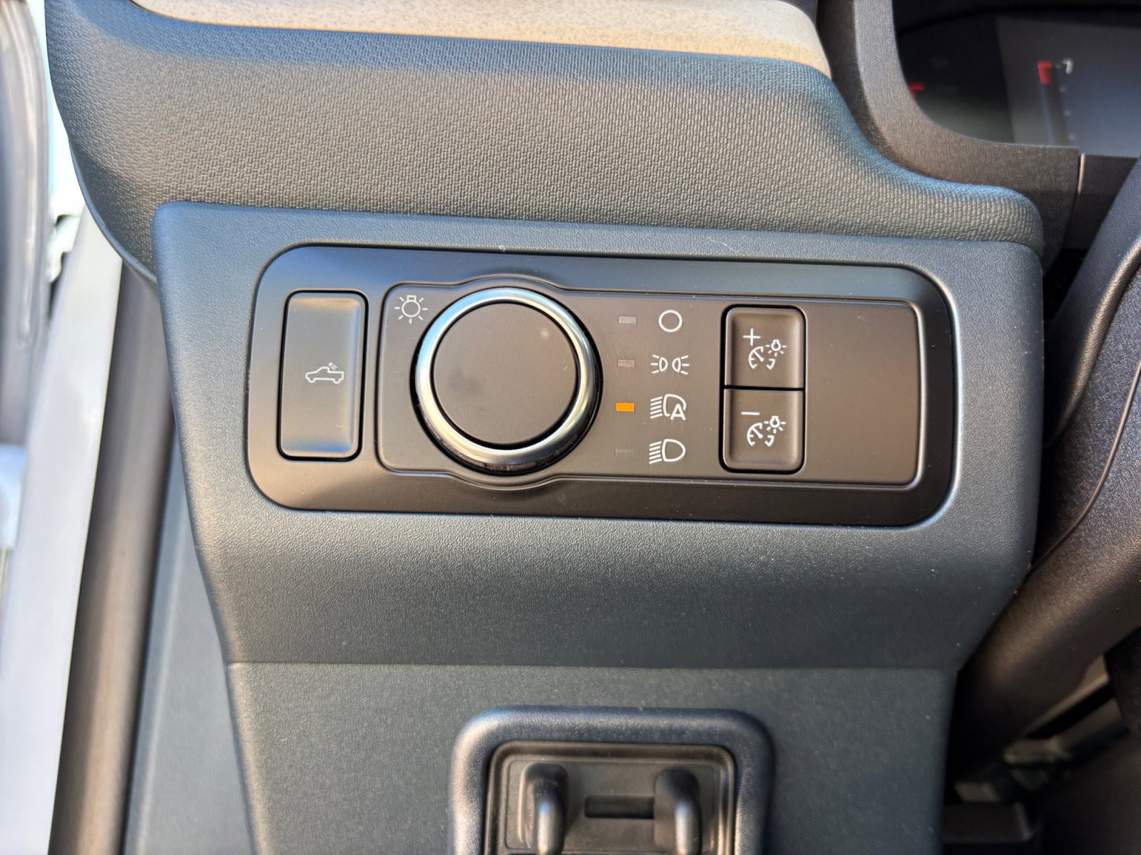 New 2026 Ford Maverick Lariat image 14