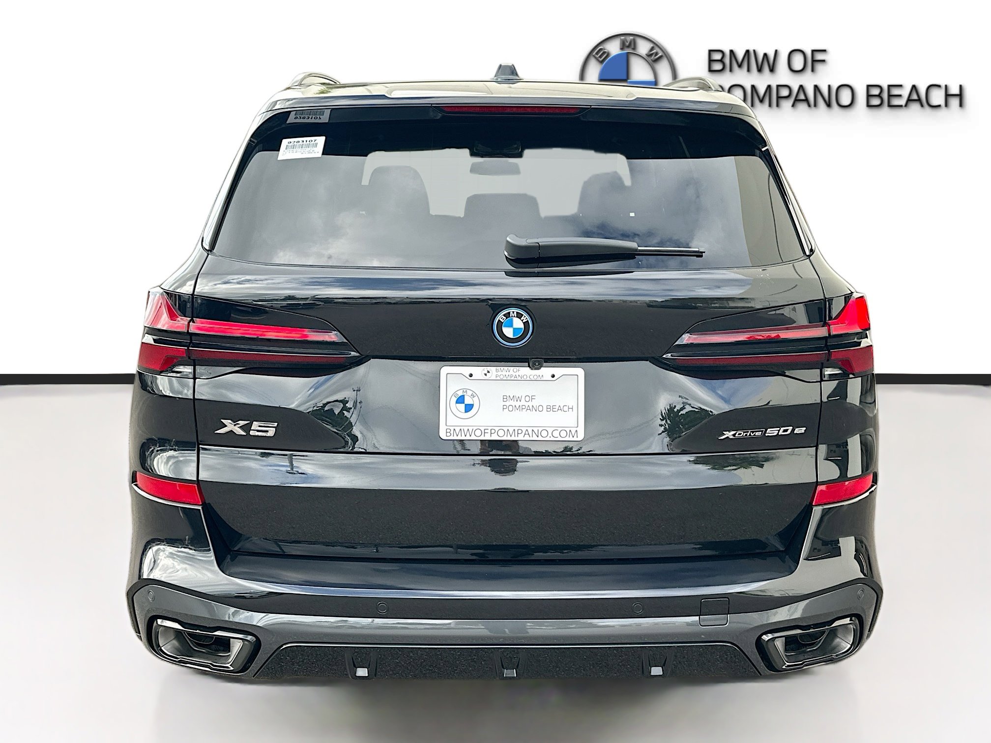 New 2026 BMW X5 xDrive50e w/ M Sport Package image 5