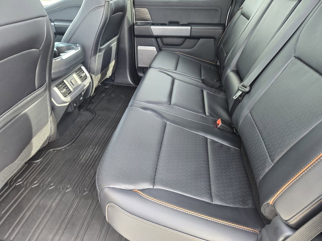 Used 2025 Ford F150 Lariat w/ Equipment Group 501A Mid image 28