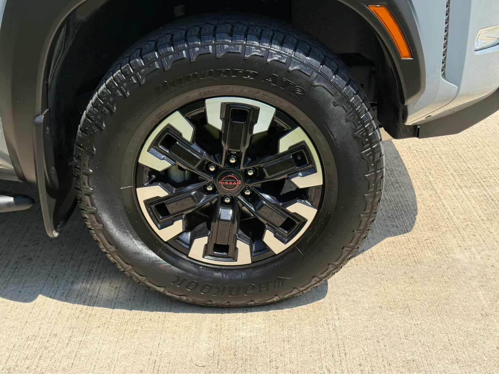 Used 2023 Nissan Frontier PRO-4X w/ Tow Package AWD/4WD image 9