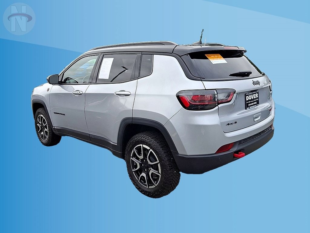 Certified 2024 Jeep Compass Trailhawk w/ Trailhawk Elite Group AWD/4WD image 6