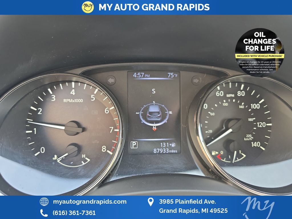 Used 2017 Nissan Rogue Sport SL w/ SL Premium Package AWD/4WD image 17