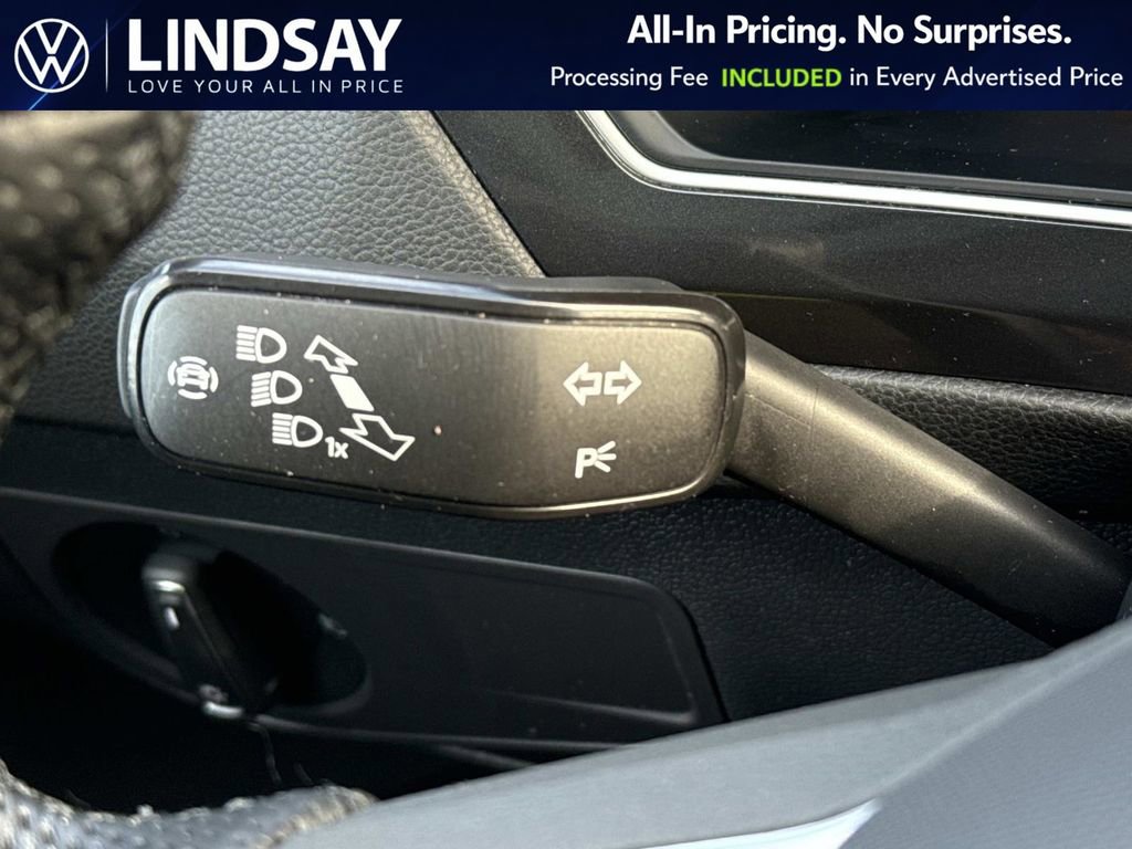 Used 2024 Volkswagen Tiguan SE R-Line AWD/4WD image 23