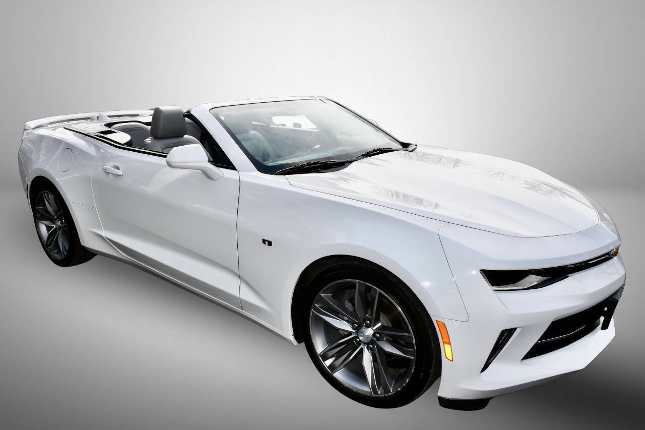 Used 2016 Chevrolet Camaro LT w/ RS Package image 18