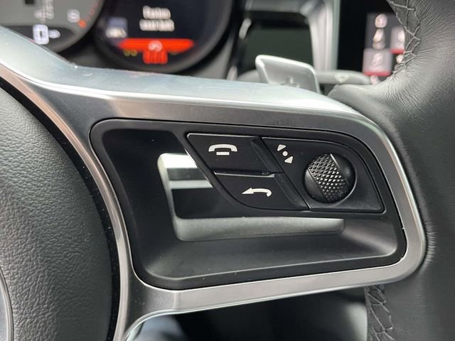 Used 2021 Porsche Macan S image 22