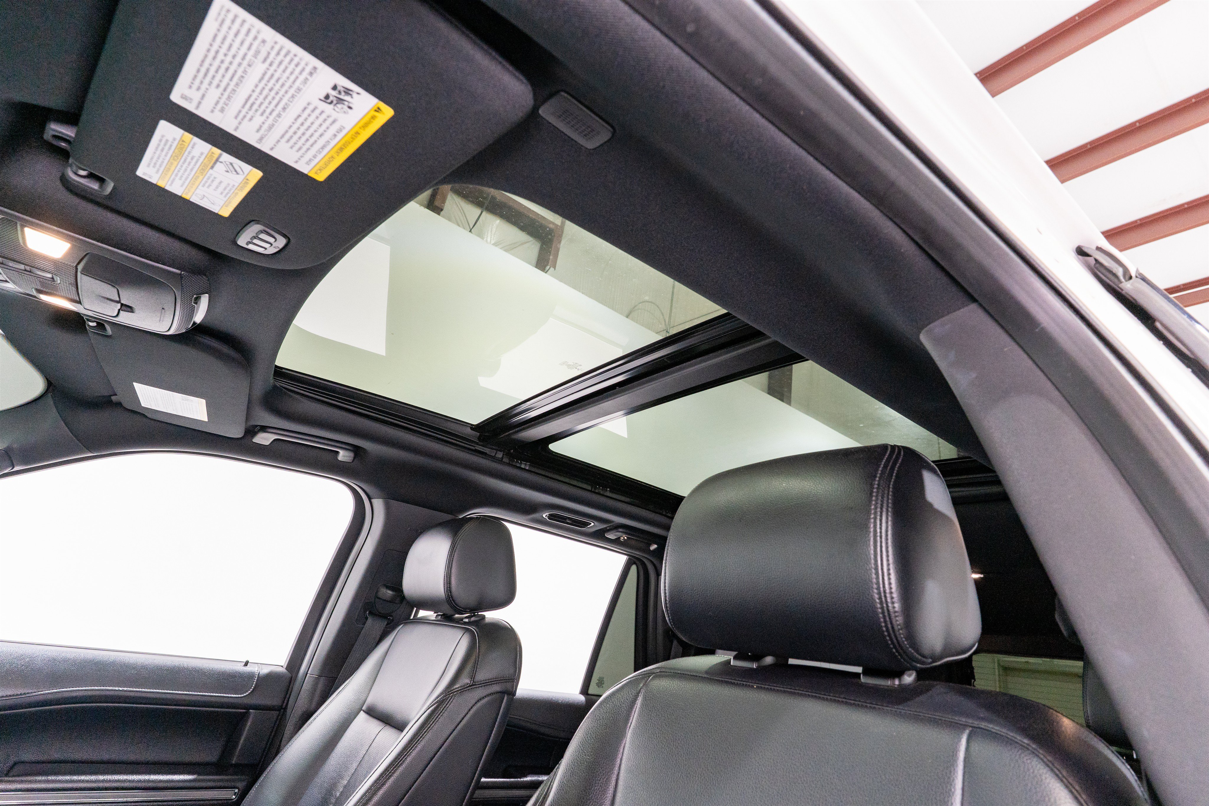Used 2019 Ford Expedition Max XLT w/ Equipment Group 202A RWD image 16