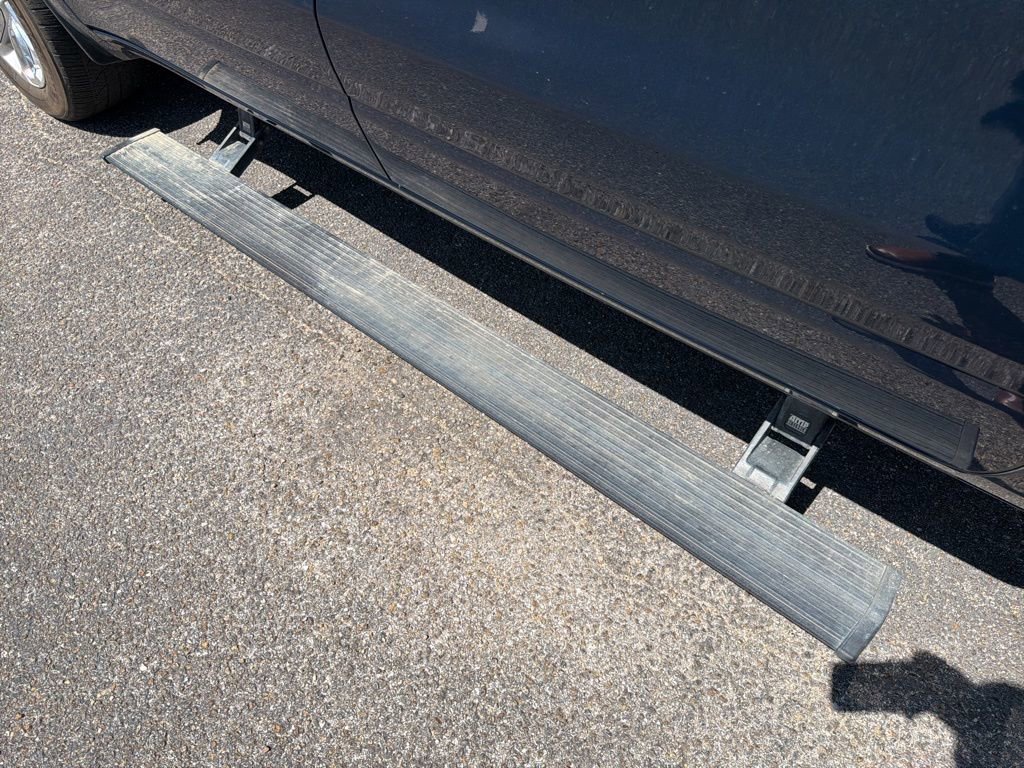 Used 2023 RAM 1500 Laramie image 15