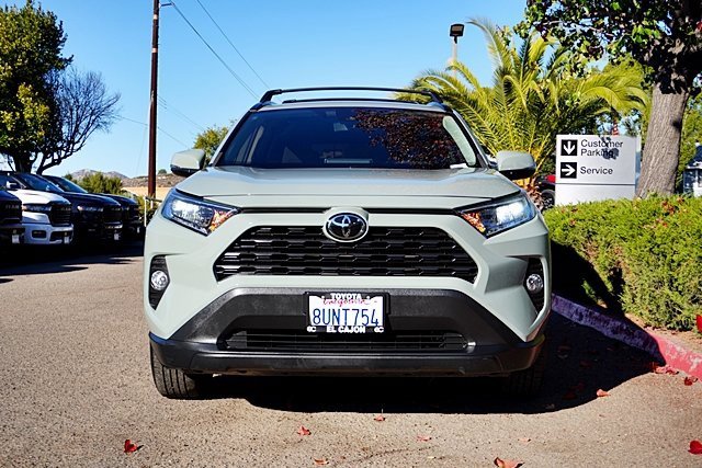 Used 2021 Toyota RAV4 XLE image 5