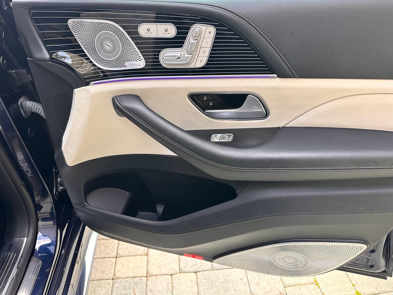 Used 2021 Mercedes-Benz Maybach GLS 600 4MATIC image 65