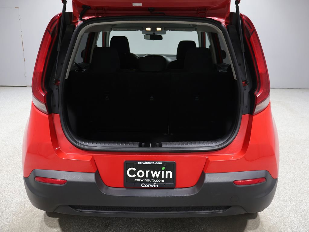 Used 2021 Kia Soul LX FWD image 23