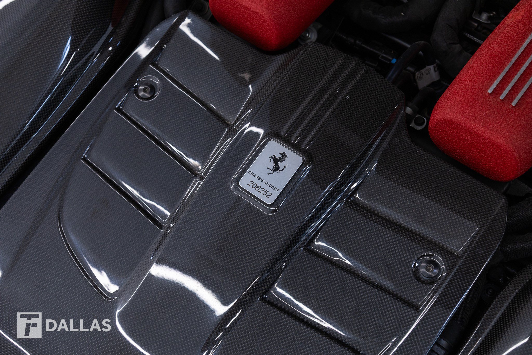 Used 2015 Ferrari F12 Berlinetta RWD image 6