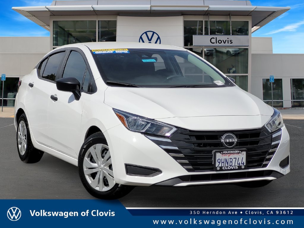 Used 2023 Nissan Versa S w/ Trunk Package