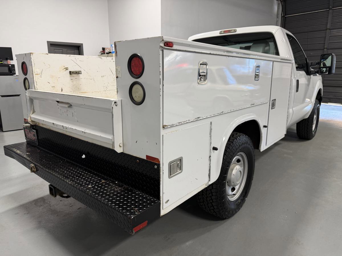 Used 2012 Ford F250 XL w/ Skid Plate Pkg AWD/4WD image 4