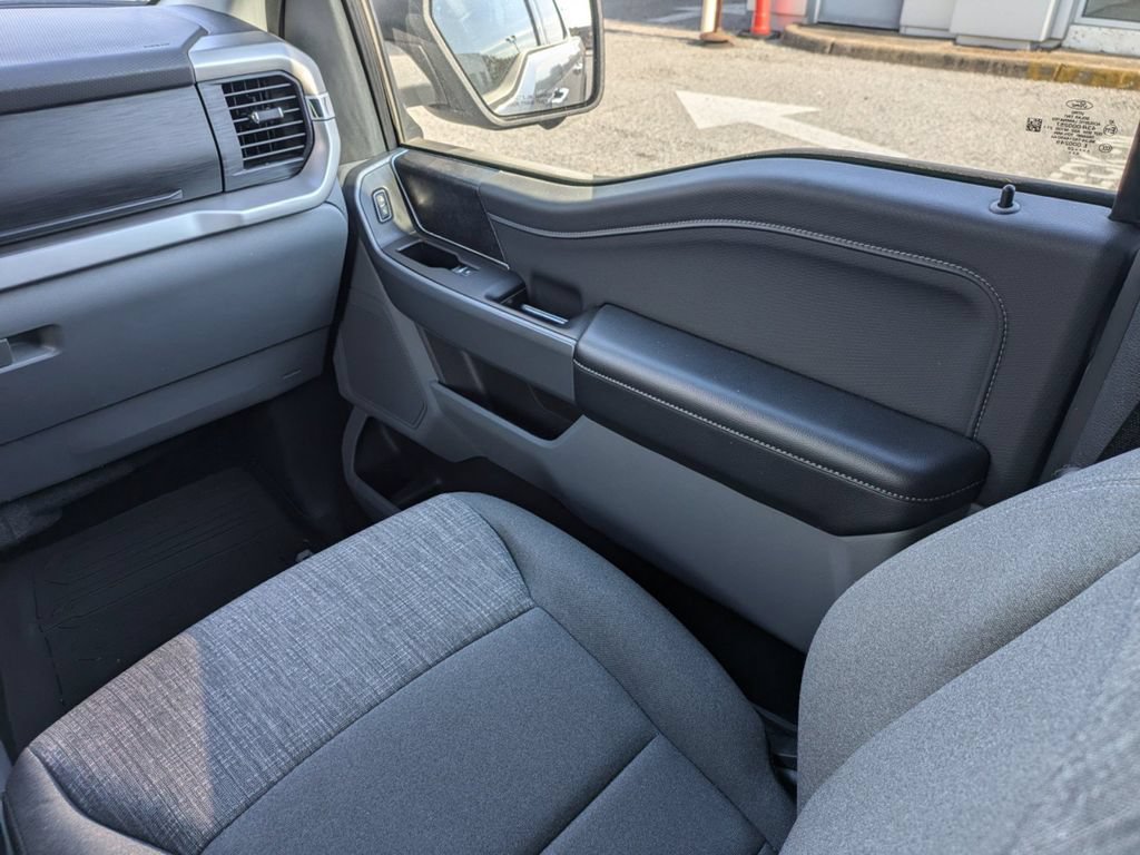 Used 2022 Ford F150 XLT w/ Equipment Group 302A High AWD/4WD image 17