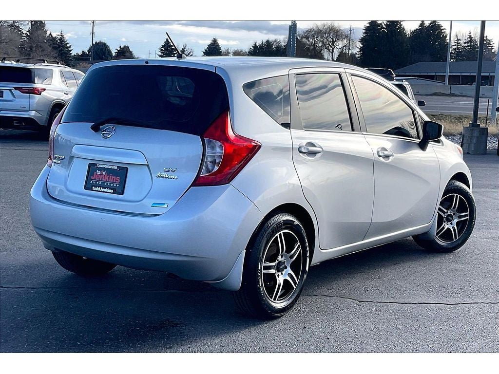 Used 2015 Nissan Versa Note SV FWD image 15