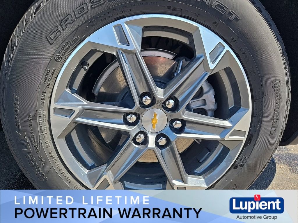 Used 2025 Chevrolet Blazer LT image 17