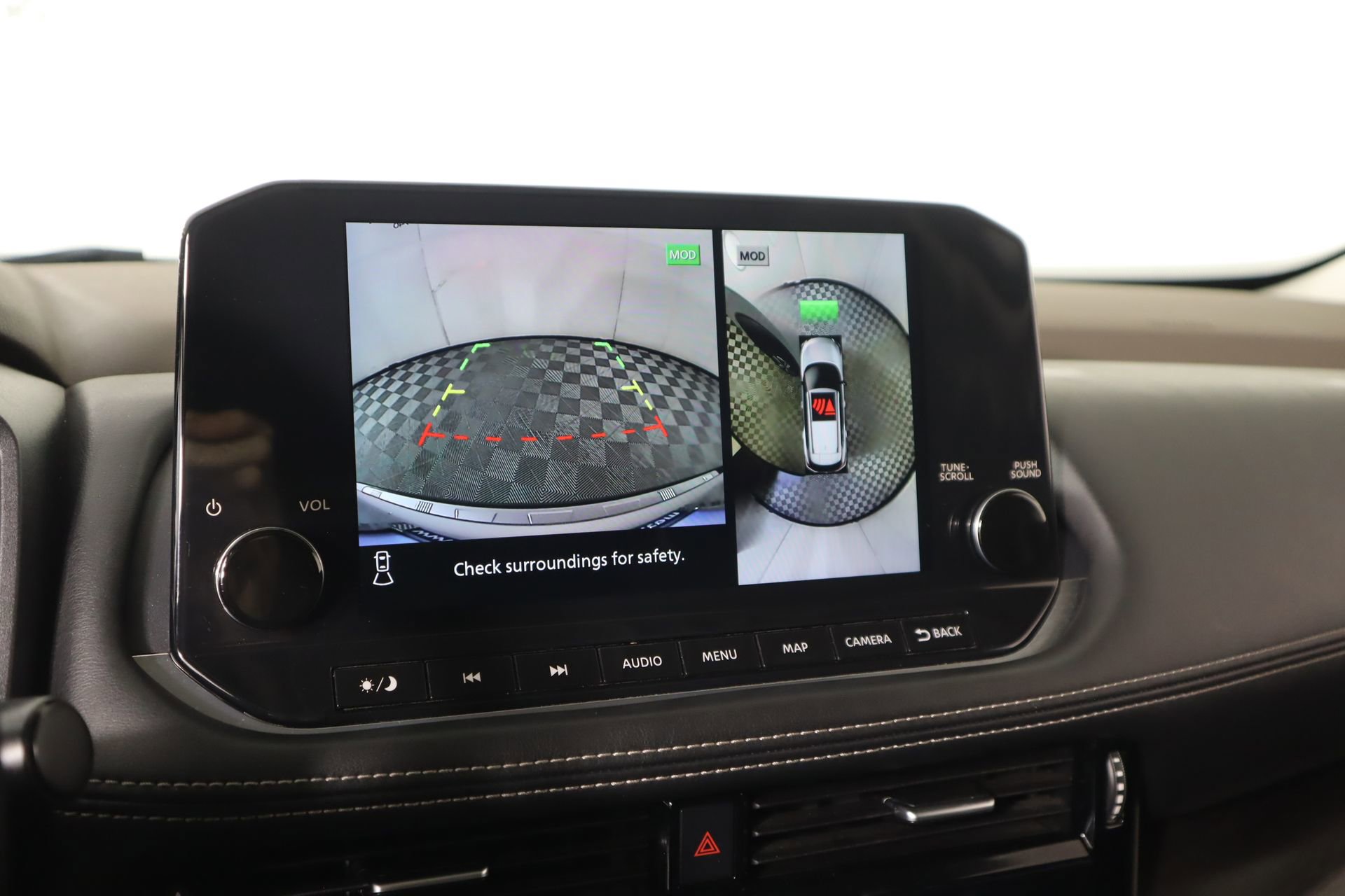 Used 2021 Nissan Rogue SL w/ Premium Package image 6