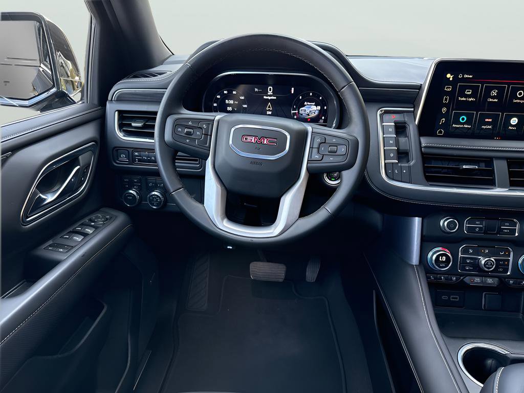 Used 2024 GMC Yukon SLT AWD/4WD image 21