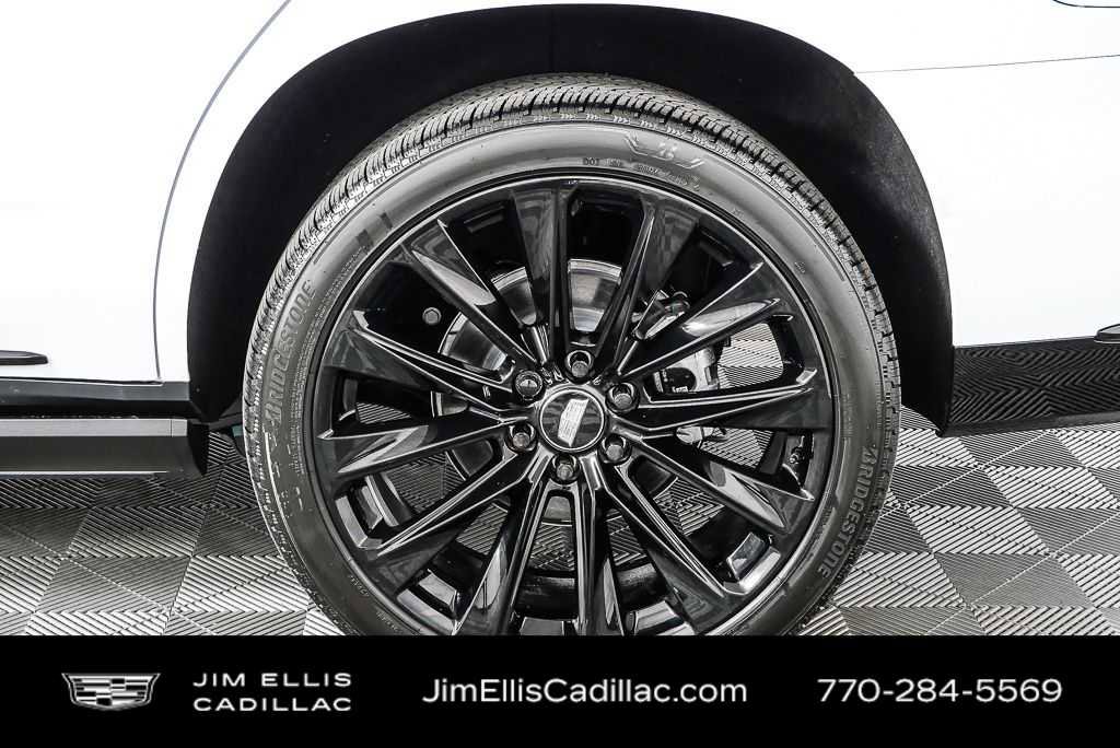 Certified 2026 Cadillac Escalade Platinum Sport w/ LPO, ONYX Package AWD/4WD image 42