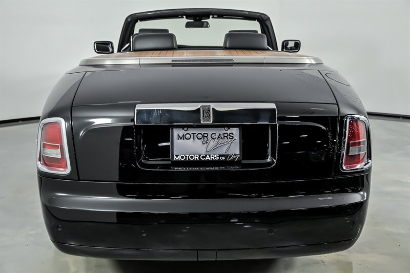 Used 2008 Rolls-Royce Phantom Drophead Coupe RWD image 9