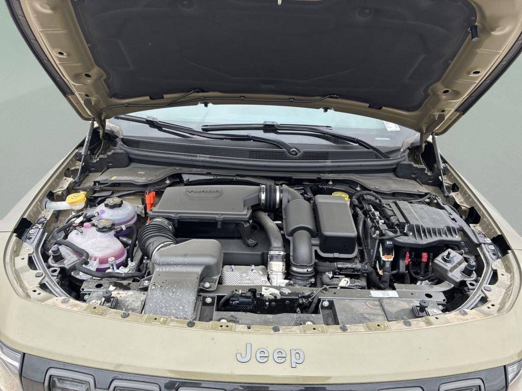 New 2026 Jeep Cherokee Laredo AWD/4WD image 32