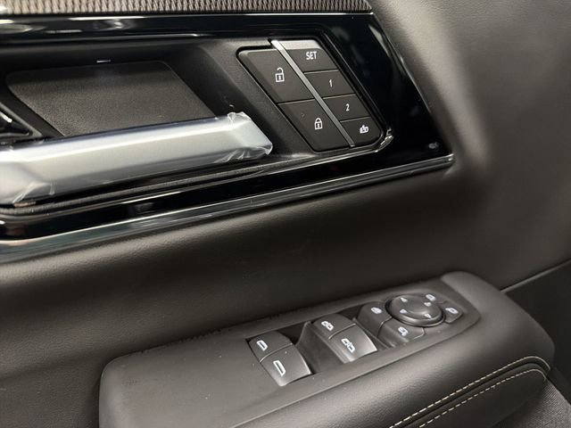 New 2026 GMC Yukon Elevation w/ Elevation Premium Package image 26