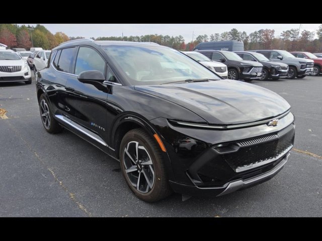 Used 2025 Chevrolet Equinox EV LT image 5