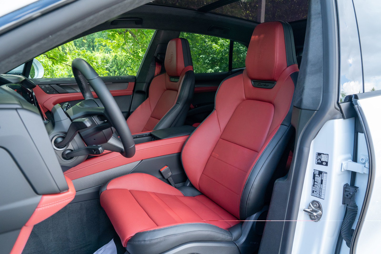 New 2026 Porsche Cayenne Turbo Electric AWD/4WD image 5