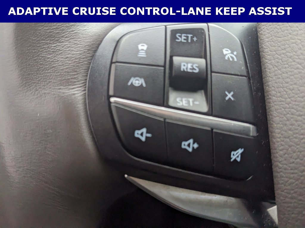 Used 2020 Ford Explorer Platinum w/ Premium Technology Package image 16