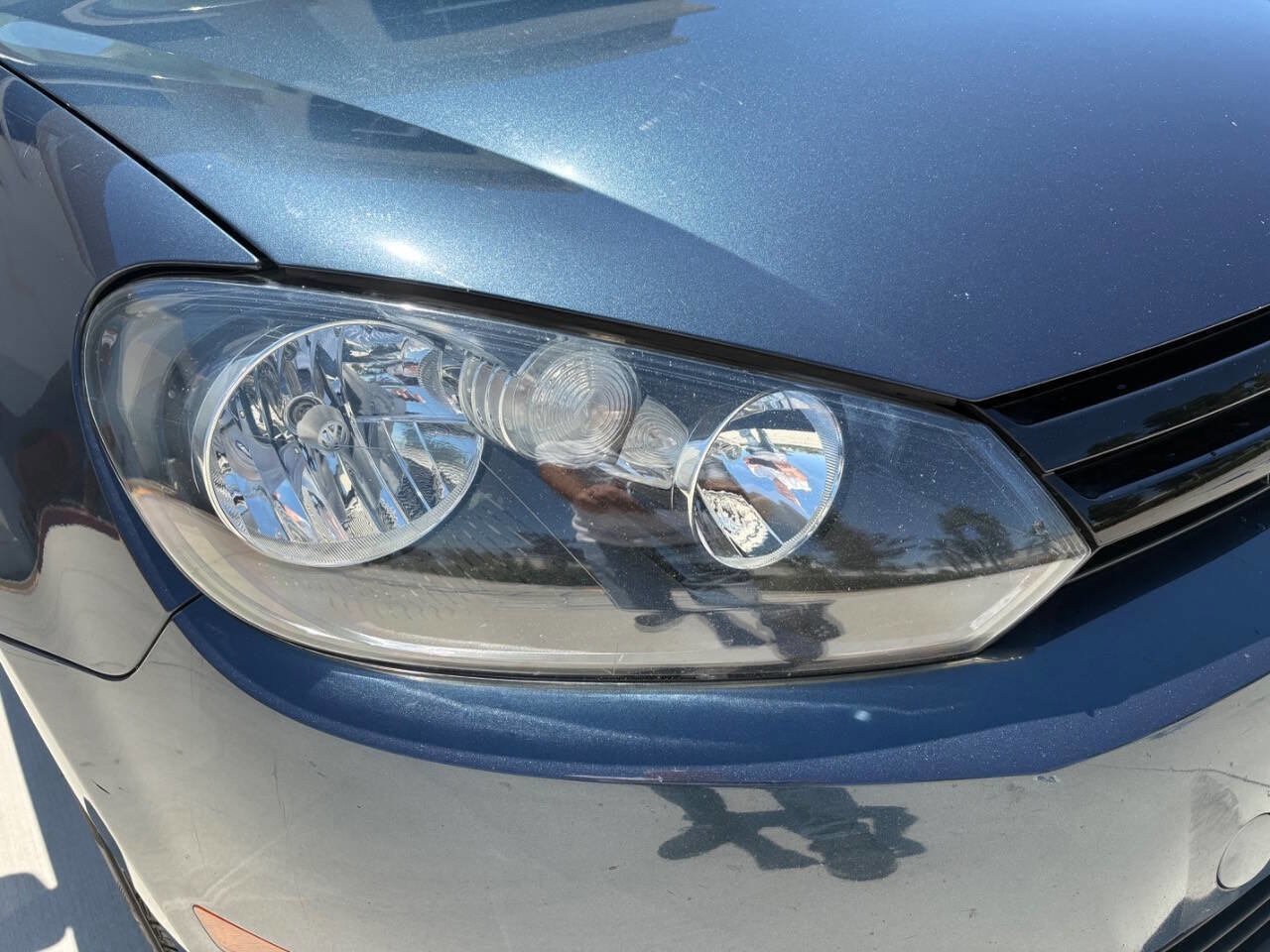 Used 2013 Volkswagen Golf 4-Door FWD image 9