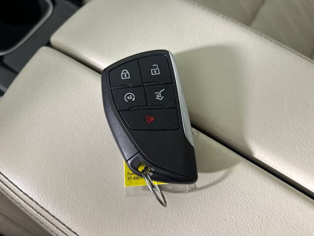 Used 2021 Buick Envision Avenir w/ Technology Package II FWD image 19