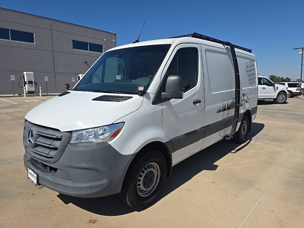 Used 2021 Mercedes-Benz Sprinter 1500 image 30
