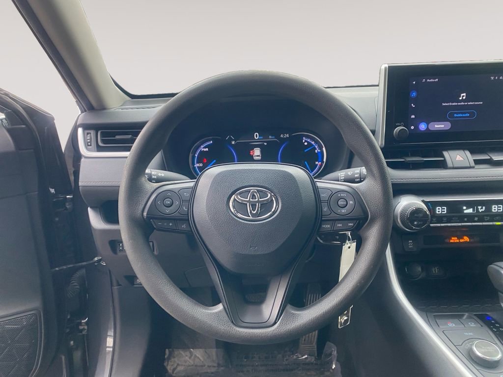 Used 2024 Toyota RAV4 LE image 12